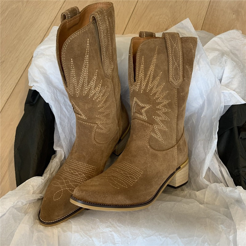Jesienne metaliczne buty westernowe